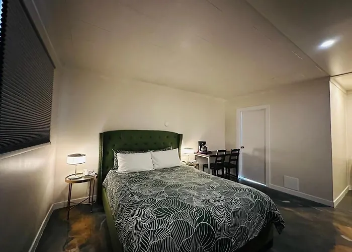 Sage Hills Motel