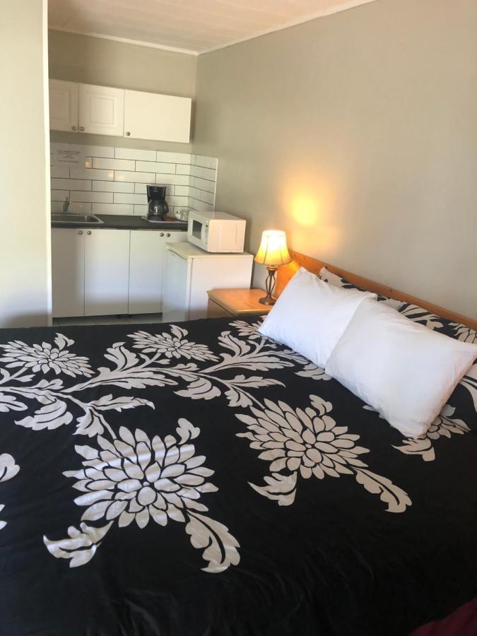 Sage Hills Motel